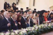 Ի՞նչ տեսքով են պաշտոնյաների  ու բարերարների կանայք ներկայացել Մայր Տաճարի վերաօծման  արարողությունը
