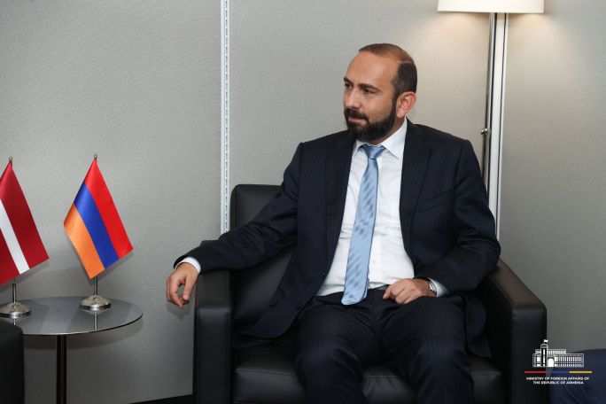 Արարատ Միրզոյան. Հայ հասարակությունը հիասթափված է Ռուսաստանից