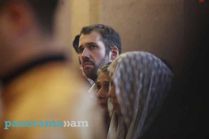 Сын Рубена Варданяна: Отца поместили в специальную камеру, ему 48 часов не разрешали пить воду, заставляли часами стоять на ногах