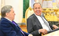 Ձեզ մոտ կա՞ն շան պես քայլող երեխաներ. Լավրովը՝ Միրզոյանին ու Արսենյանին