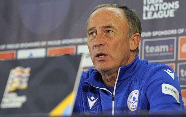 Armenia manager Oleksandr Petrakov sacked