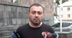 В ереванской школе №20 им. Джона Киракосяна страсти не утихают
