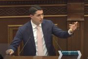 Аргишти Кярамян: Вы что-то сказали, депутат в черном?