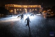 С 20:00 почувствуете силу проникающего на территорию Армении активного циклона – Левон Азизян