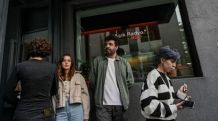 Turkey shuts down broadcaster after Armenian genocide row