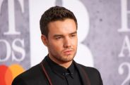 Музыканты и фанаты потрясены: экс-участник One Direction Лиам Пейн погиб, упав с балкона