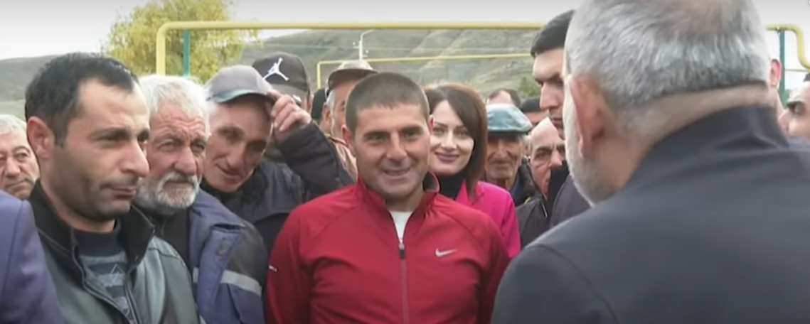 Մի հատ ղազան ա պետք, 15 հատ եգիպտացորեն, 2 հատ քոթուկ. Փաշինյանի բիզնես առաջարկը