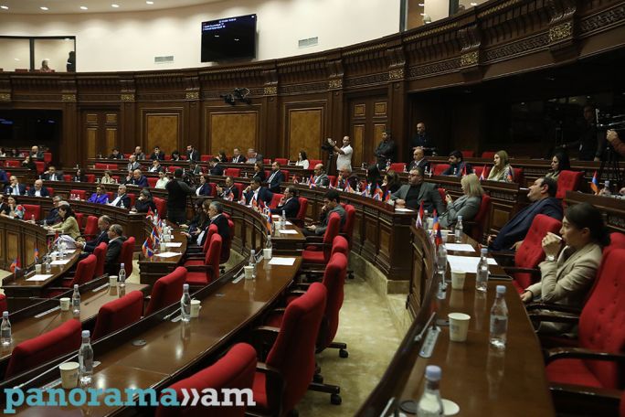 ՊՊԾ պետն ու ոչ զինվորական տեղակալը զենք կրելու, պահելու և կիրառելու լիազորություն կստանան