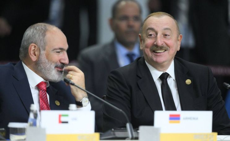 Փաշինյան-Ալիև «բանակցություններ»՝ ԲՐԻՍԿ-ի գագաթնաժողովին