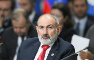 Пашинян: Ереван предлагает Баку уже подписать договор о мире