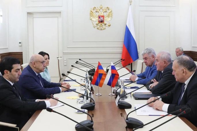 Գուրգեն Արսենյանը ՌԴ պետդումայում փոխանցել է Անդրանիկ Քոչարյանի ջերմ բարեմաղթանքները