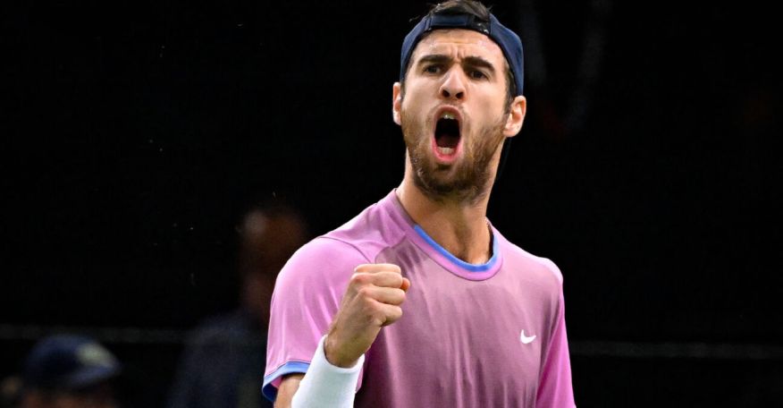Paris Masters: Khachanov through to semi-finals