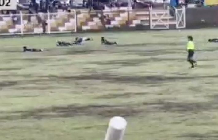 Footballer killed by lightning strike at match in Peru