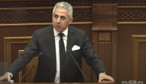 Ընդամենը երկու տարի տևեց, որպեսզի «կեցցեն մեր երեխաները, որ պետք է ապրեն ազատ Հայաստանումը», դառնա «կեցցեն մեր զոհերը». Ղազարյան
