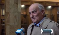Արցախյան բարբառի բառերով պետք է հարստացնենք մեր լեզուն. Ալեքսանդր Մանասյան