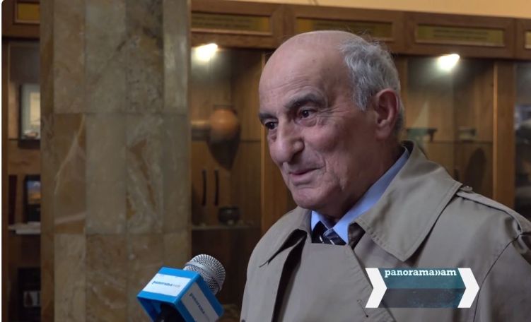 Արցախյան բարբառի բառերով պետք է հարստացնենք մեր լեզուն. Ալեքսանդր Մանասյան
