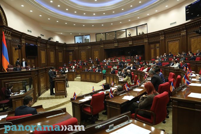 Opposition resolution calls for immediate release of Armenian prisoners held in Baku