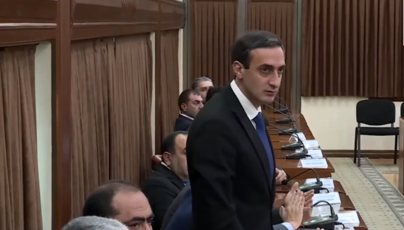Yerevan's Ajapnyak district has new head