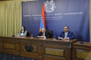Никол Пашинян: Мы с Ваге Казаряном друзья детства, в некоторых вопросах это обстоятельство несколько мешало
