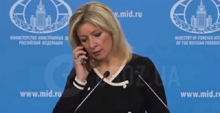 Russian spokeswoman told not to comment on ballistic missile strike live on air