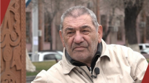 Ոողորմելի ստեղծագործողներ, ինչու՞ եք լալկել պաղ բերաններով վաճառասեղանին մեկնված սառած ձկների պես.Լևոն Ջավախյան