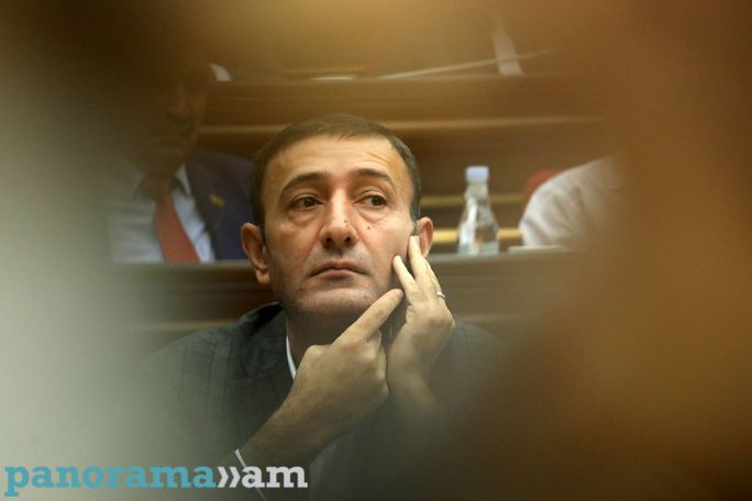 Ի՞նչ անենք՝ գնդակահարության հոդված սահմանե՞նք էներգետիկ ըմպելիքների վաճառքի համար. Բաբկեն Թունյան