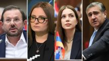 Оппозиционные депутаты в Армении потребовали восстановления своего права на ознакомление с проектом соглашения с Азербайджаном