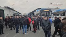 В мэрии Еревана представили, на каком основании уволили почти 20 объявивших забастовку водителей автобусов