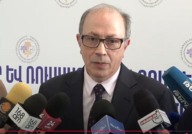 Ադրբեջանը փորձում է ամեն քայլափոխի նոր տարրեր մտցնել բանակցային օրակարգի մեջ. Արա Այվազյան
