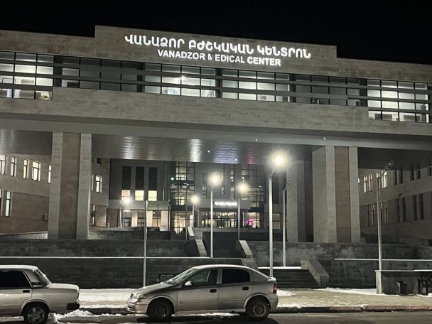 Скончавшаяся в медцентре Ванадзора 13-летняя девочка жаловалась на острую костно-мышечную боль