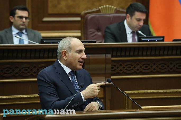 Եթե ինձ հետ բանավիճելու բան չունեք, ուրեմն գնացեք Ձեր թոշակին և/կամ դատերին. Փաշինյանը՝ նախկին նախագահներին