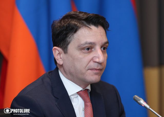 Լրագրողները պետք է մի բան ասելուց առաջ գոնե կարդան, թե վերնագրից հետո ինչ է գրած. Վահե Հովհաննիսյան