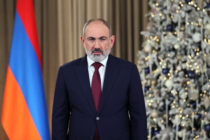Փաշինյանի ուղերձում տեղ են գտել ձևակերպումներ, որոնք ոչ միայն վտանգավոր են, այլև հակասահմանադրական. Փաստաբանի ահազանգը