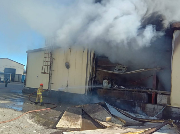Three injured in fire at Bagratashen checkpoint warehouse