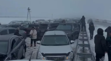 В массовое ДТП на автодороге в Казахстане попали 95 автомобилей: 11 человек пострадали