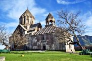 Քրիստանյա աշխարհին ևս  մեկ  անգամ  հիշեցնում  ենք, որ  Արցախի պատմաշակութային արժեքները գտնվում  են  ոչնչացման վտանգի  տակ. Հ. Ավանեսով