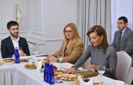 Հարցը տեղին չէ. Ժաննա Անդրեասյանը՝ Աննա Հակոբյանի «Կրթվելը նորաձև է» նախաձեռնության մասին