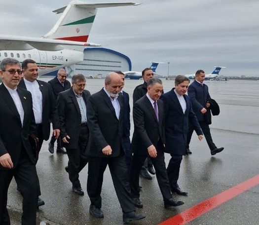 Իրանի Ազգային անվտանգության բարձրագույն խորհրդի քարտուղարը հանդիպել է Ալիևին, այնուհետև կայցելի Հայաստան