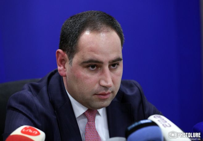«Համակարծիք եմ վարչապետի հետ». Դավիթ Խուդաթյանի պատասխանը՝  «գիտեի՞ք, որ ձեր հայրենի Արմավիրն այսուհետ Արևմտյան Հայաստան է» հարցին