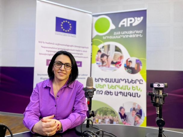 Խնդիրները կսկսվեն եկամտի հայտարարագրման առաջին իսկ օրերից, երբ սկսեն տուգանքներ կիրառել, ինչը խայտառակ շատ է. Էլեն Մանասերյան