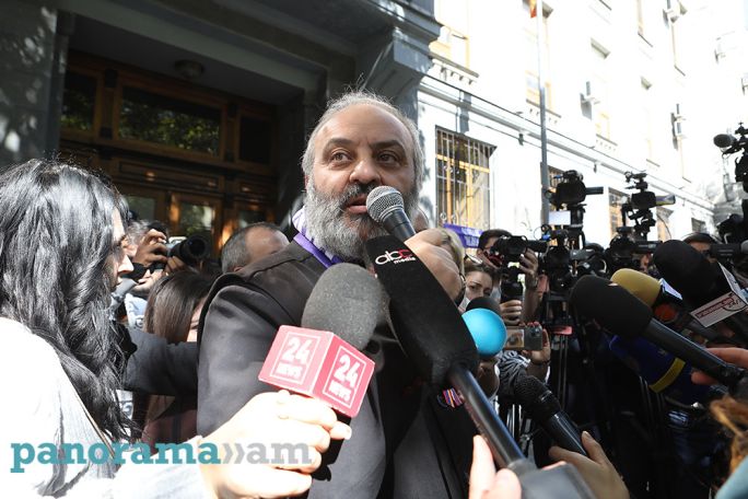 Archbishop addresses Azerbaijan's fresh threats against Armenia