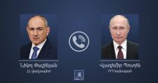 Pashinyan, Putin hold phone call