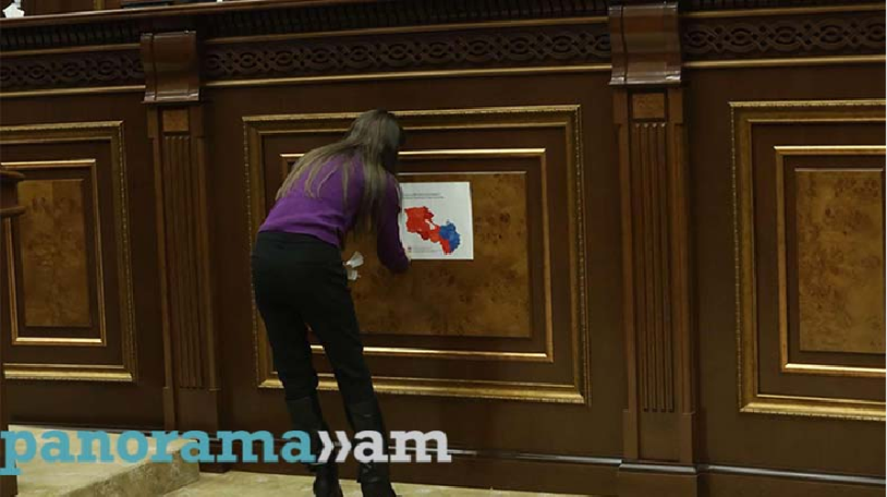 Opposition MP pins unified map of Armenia and Artsakh to parliament rostrum