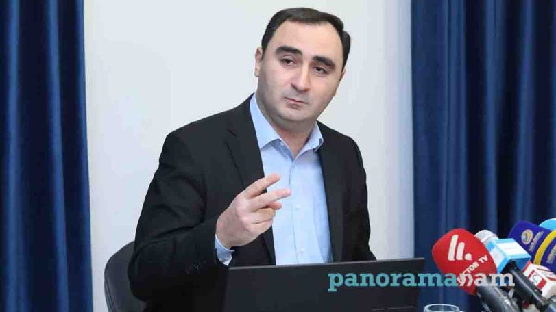 600 դրամով դիզել կա՞, 470 դրամով կուզե՞ք, բերեմ.  Պիպոյանը՝ քաղաքապետարանի պաշտոնյաներին