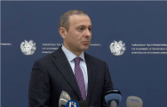 Армен Григорян: Видим интенсивные полеты из других стран в Баку – по всей вероятности, для перевозки военной техники