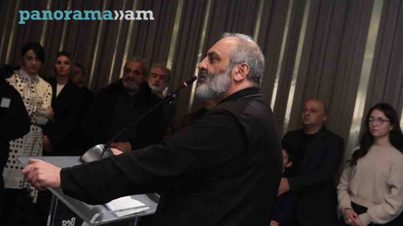 Եթե վախեցած չեն, ինչո՞ւ են մեզ հսկում. Բագրատ Սրբազան