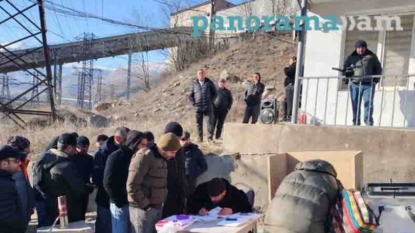 Руководство ЗММК отклонило требование бастующих о повышении зарплат на 120–150 тысяч драмов