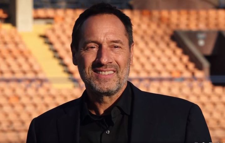 John van't Schip arrives in Yerevan as Armenia manager