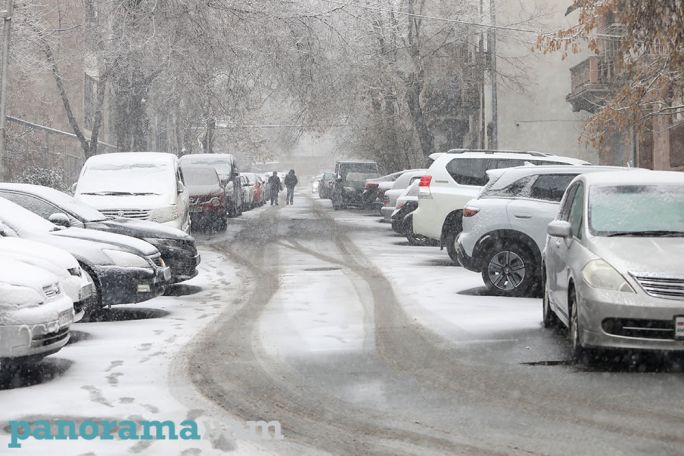 Հիդրոմետի թարմ կանախատեսումը. Շատ ուժեղ ձյուն Երևանում