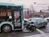 ДТП с участием автобуса в Ереване: пострадали 2 человека